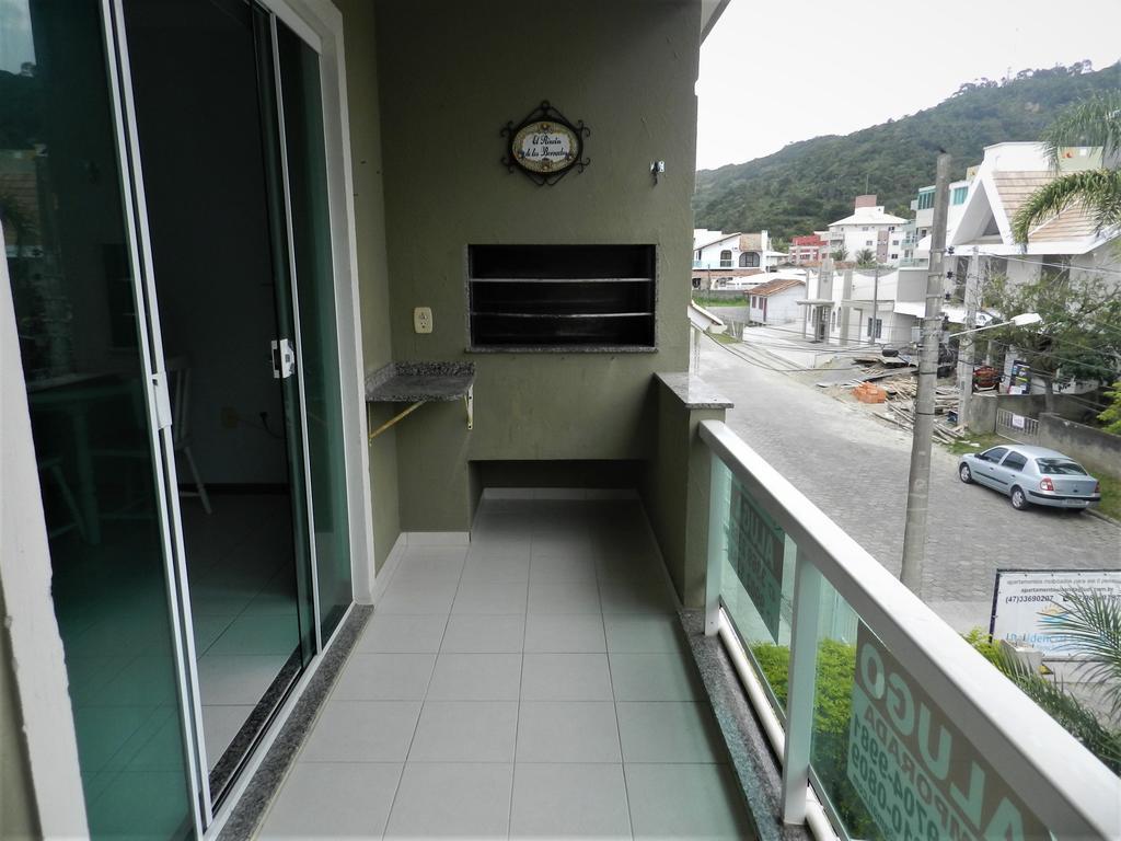 Residencial Jardim Palmeiras Bombinhas Exterior photo